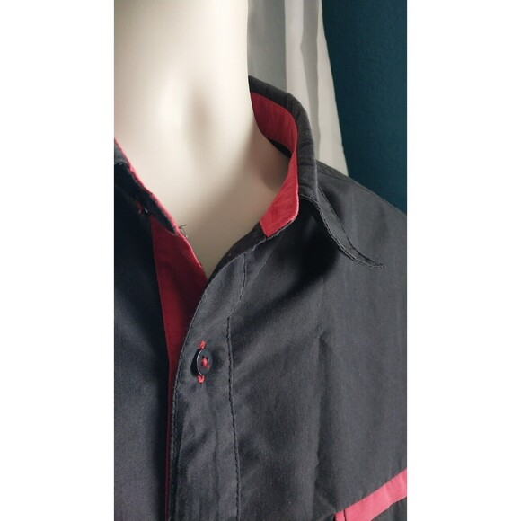TRUE ROCK Men’s Shirt Size XL Black/Red Short Sleeve 2 Pocket  Detail - Picture 3 of 8
